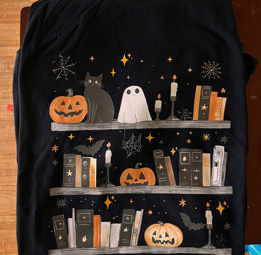 Halloween Bookshelves with Cats printed Shirt